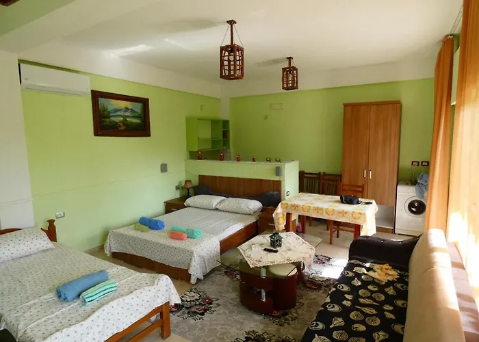 Guesthouse Aleksander